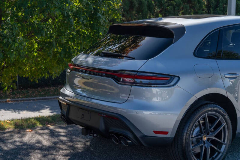 2026 Porsche Macan T