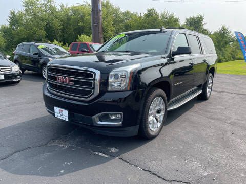 2016 GMC Yukon XL for sale at US 30 Motors in Crown Point IN