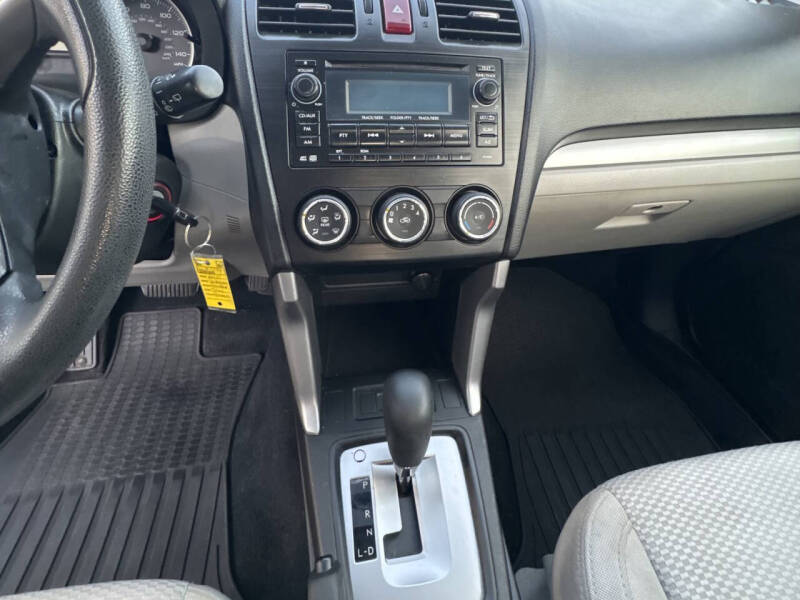 2015 Subaru Forester 2.5i