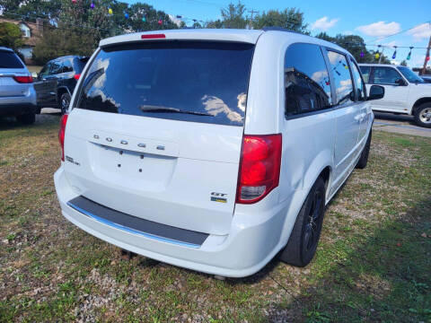 2017 Dodge Grand Caravan GT