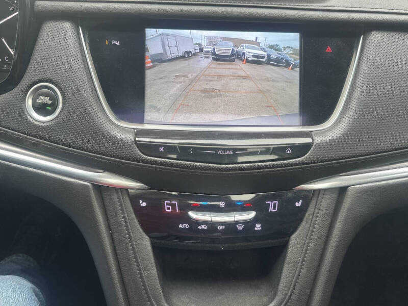 2018 Cadillac XT5 Luxury