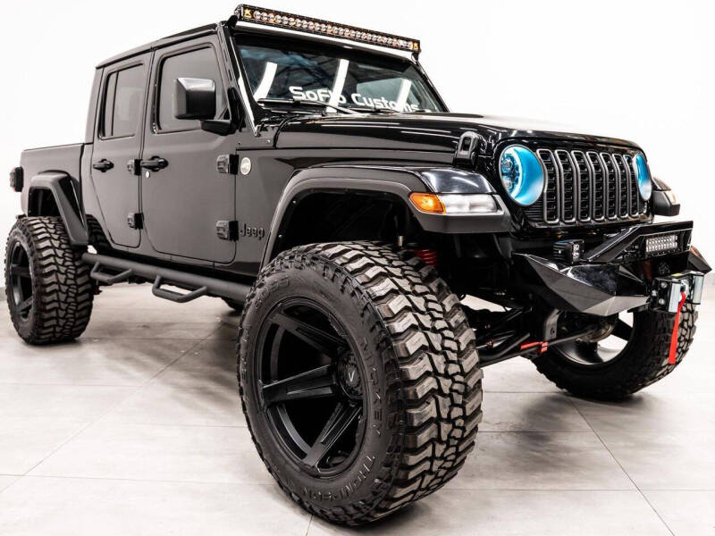 2024 Jeep Gladiator Sport S