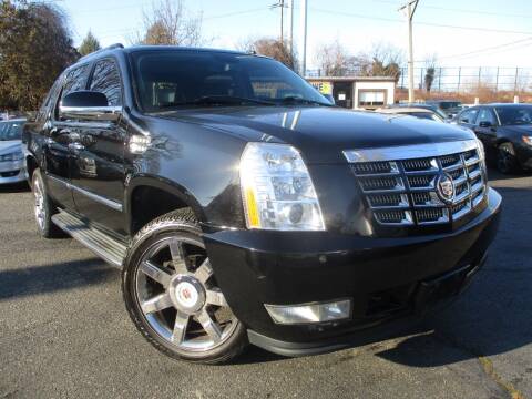 2011 Cadillac Escalade EXT for sale at Unlimited Auto Sales Inc. in Mount Sinai NY