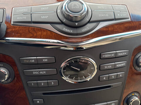 2016 Infiniti QX80