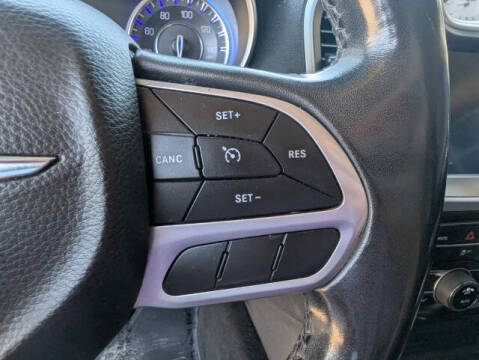 2019 Chrysler 300 Touring