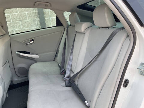 2015 Toyota Prius Three