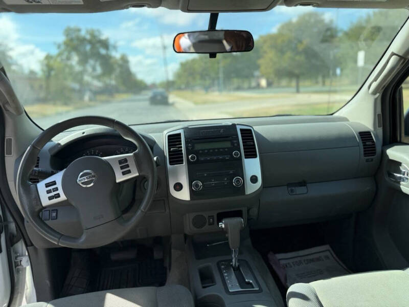 2016 Nissan Frontier S