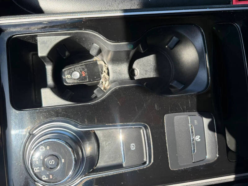 2020 Ford Edge