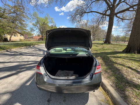 2011 Toyota Camry LE