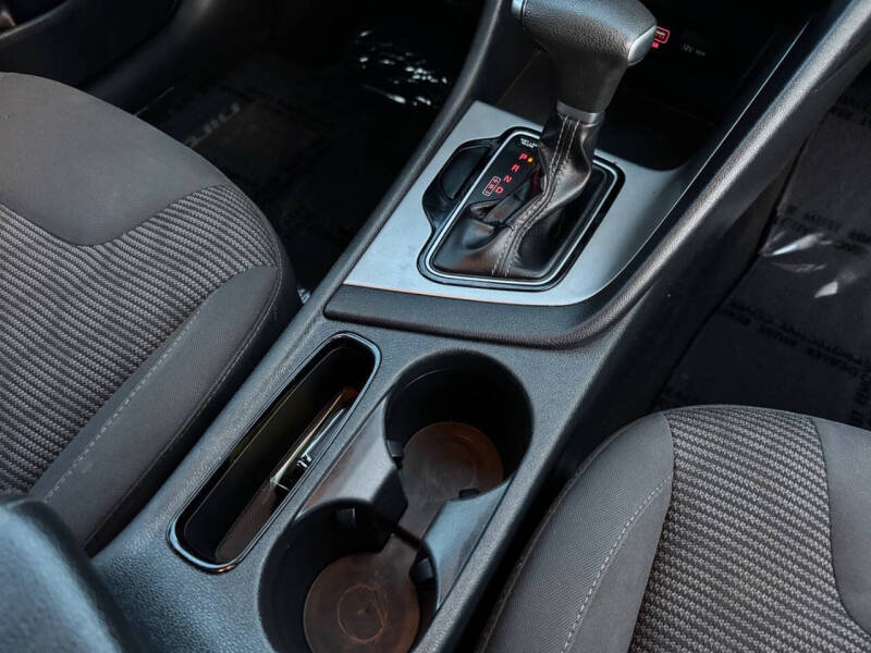 2018 Kia Niro LX