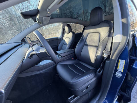 2023 Tesla Model Y Long Range