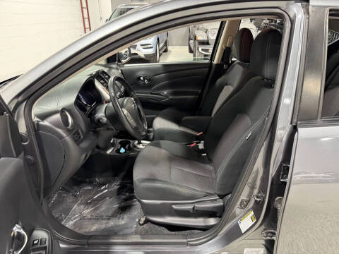 2019 Nissan Versa SV