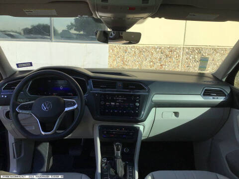 2023 Volkswagen Tiguan SE