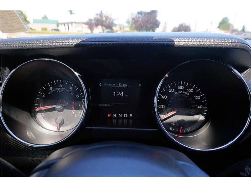 2017 Ford Mustang V6