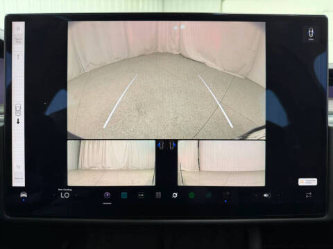 2023 Tesla Model X Standard Range