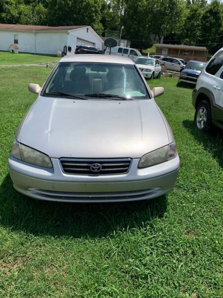 2000 Toyota Camry for sale at WARREN'S AUTO SALES in Maryville TN