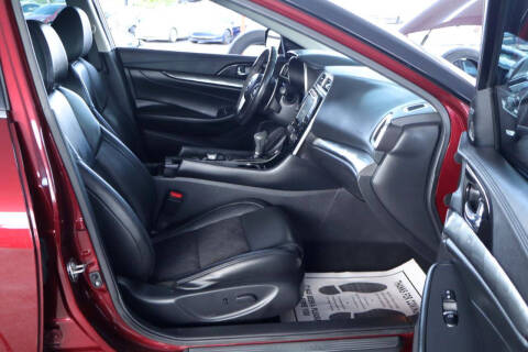 2017 Nissan Maxima