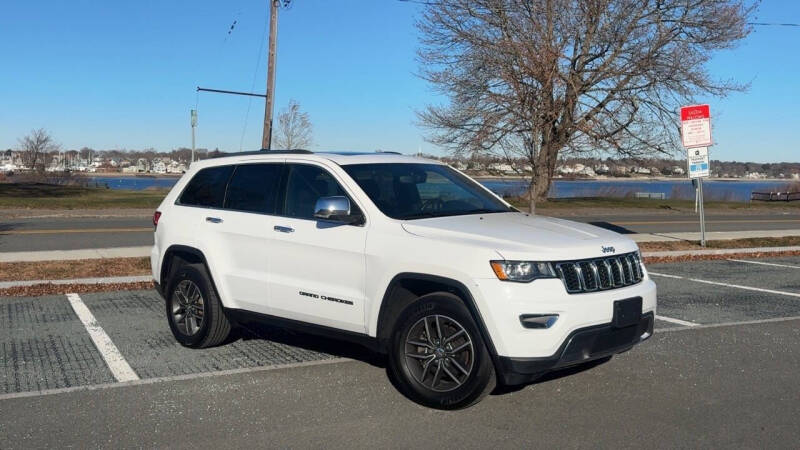 2018 Jeep Grand Cherokee Limited's photo