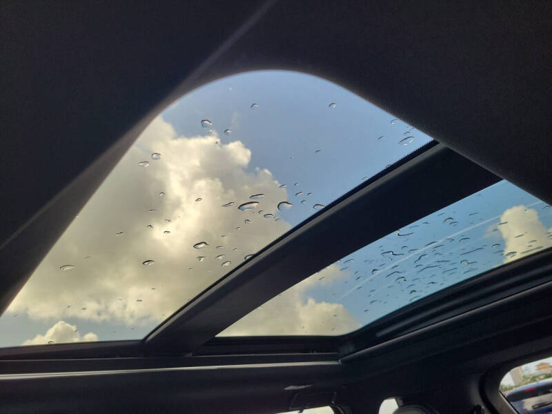 2025 Mitsubishi Outlander PHEV SEL Black Edition