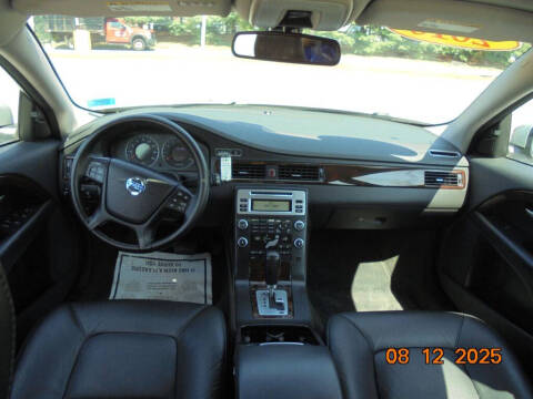 2010 Volvo V70 3.2