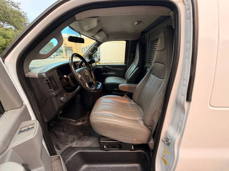 2019 Chevrolet Express 2500
