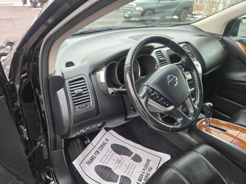 2011 Nissan Murano LE