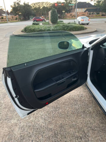 2013 Dodge Challenger SXT