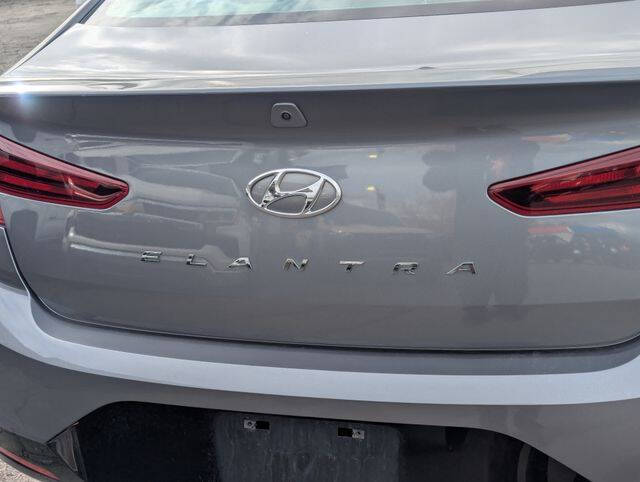 2019 Hyundai Elantra SEL