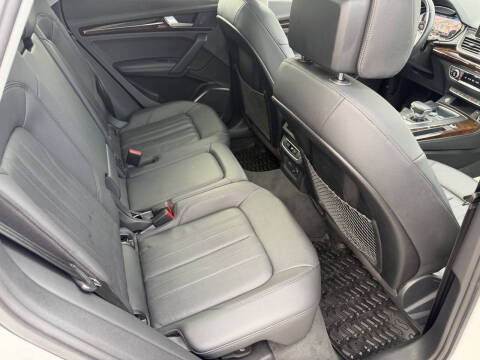 2020 Audi Q5 quattro Premium Plus 45 TFSI