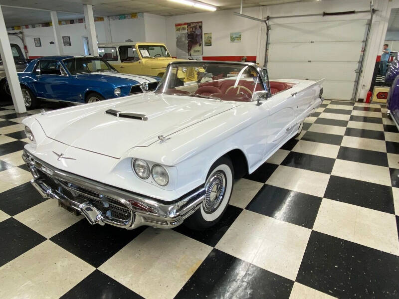 1960 Ford Thunderbird