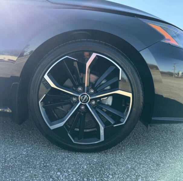 2023 Nissan Altima 2.5 SR