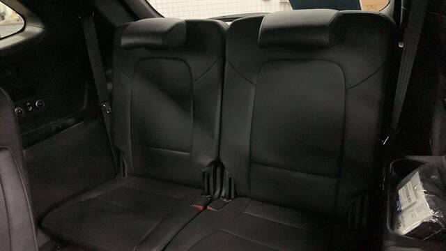 2018 Hyundai Santa Fe Limited Ultimate