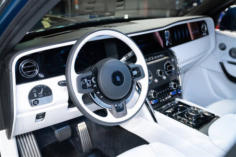 2027 Rolls-Royce Cullinan