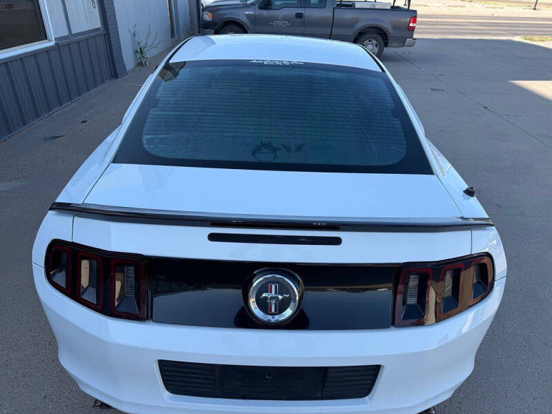 2014 Ford Mustang V6
