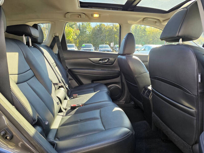 2016 Nissan Rogue SL