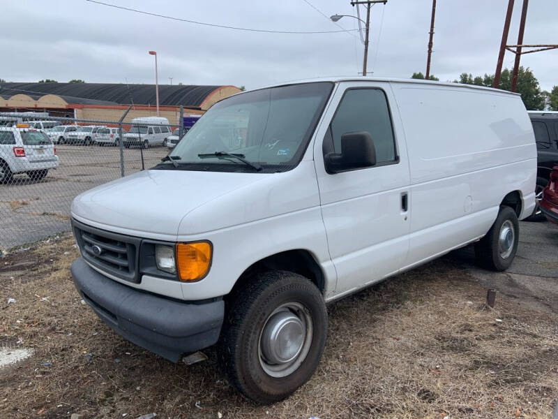 2004 Ford E-Series Cargo for sale at Urban Auto Connection in Richmond VA