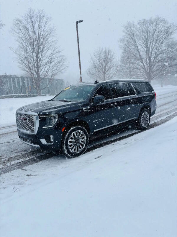 2023 GMC Yukon XL Denali
