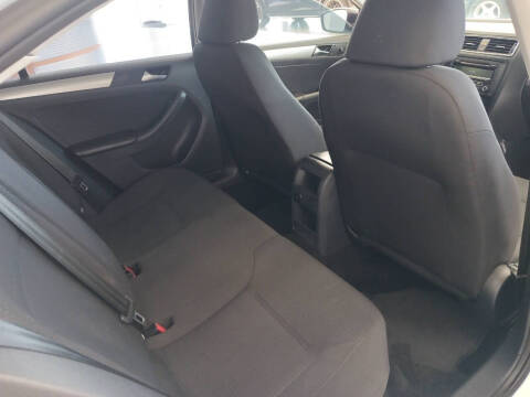 2015 Volkswagen Jetta SE