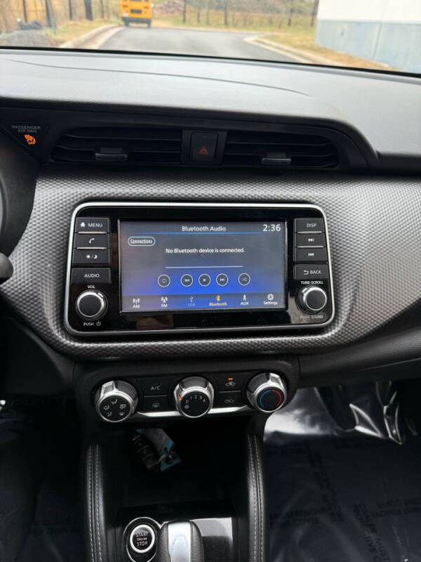 2019 Nissan Kicks SV