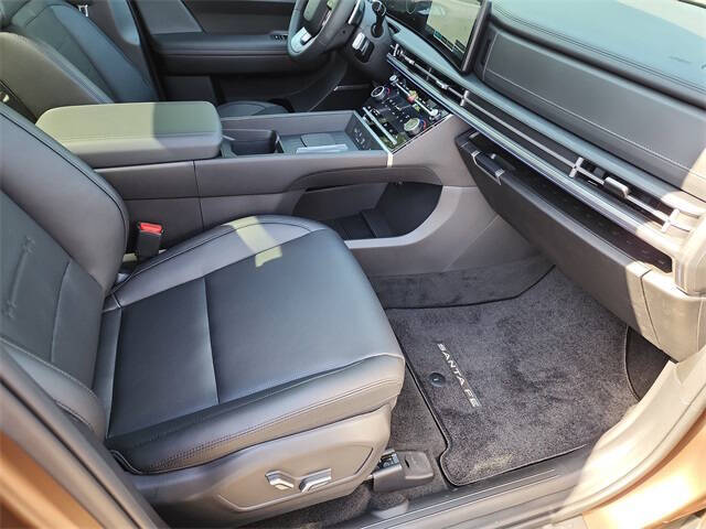 2025 Hyundai Santa Fe Hybrid Limited