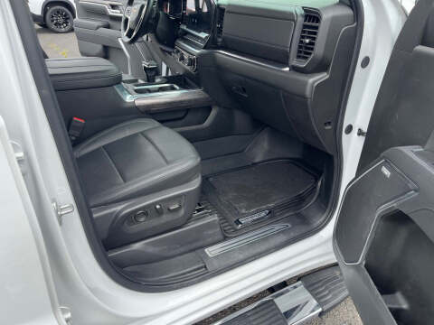 2025 Chevrolet Silverado 1500