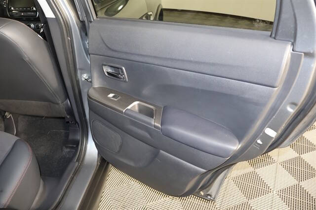 2023 Mitsubishi Outlander Sport SE