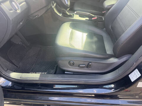 2014 Volkswagen Passat 1.8T SE PZEV