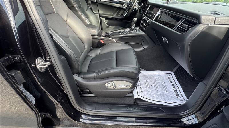 2020 Porsche Macan