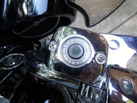2004 Harley-Davidson FLHT Electra Glide