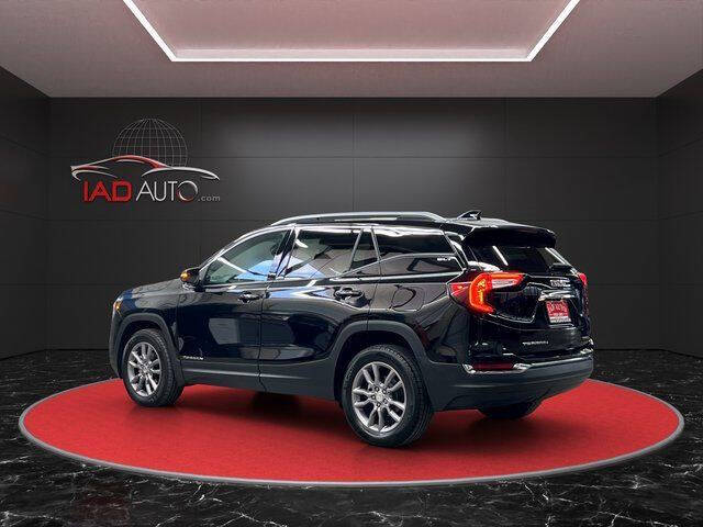 2024 GMC Terrain SLT