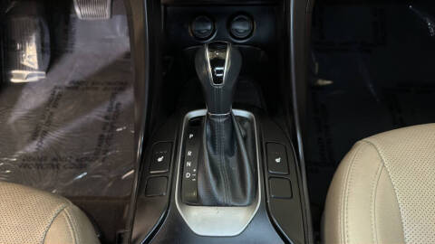 2017 Hyundai Santa Fe SE