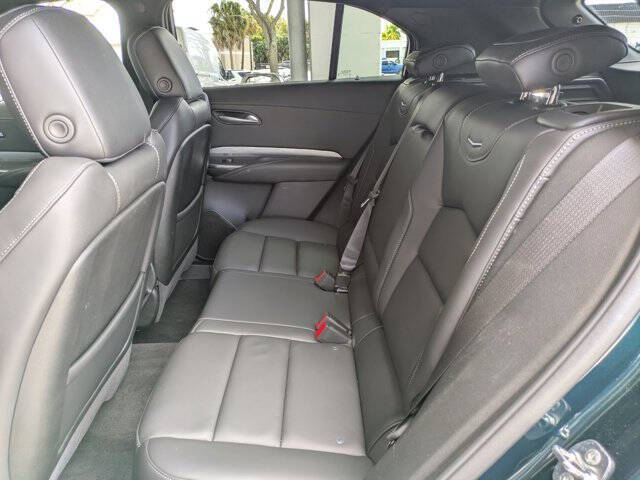 2024 Cadillac XT4 Premium Luxury