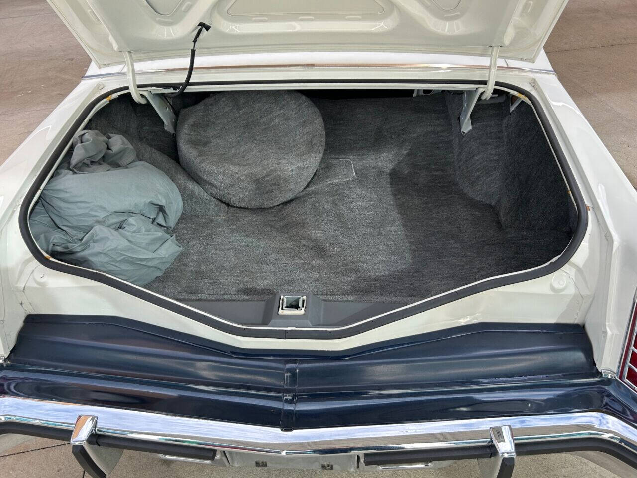 1979 Lincoln Mark V 8