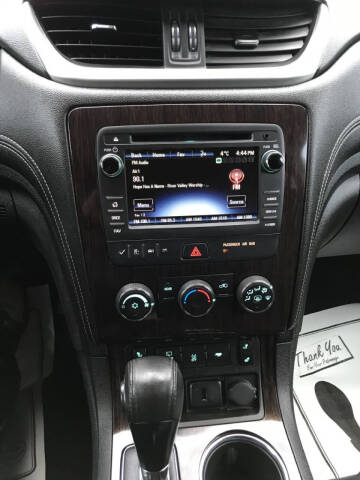 2017 Chevrolet Traverse LT